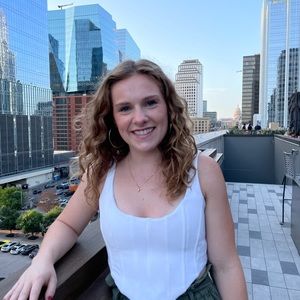 Meet your Posher, Julianne